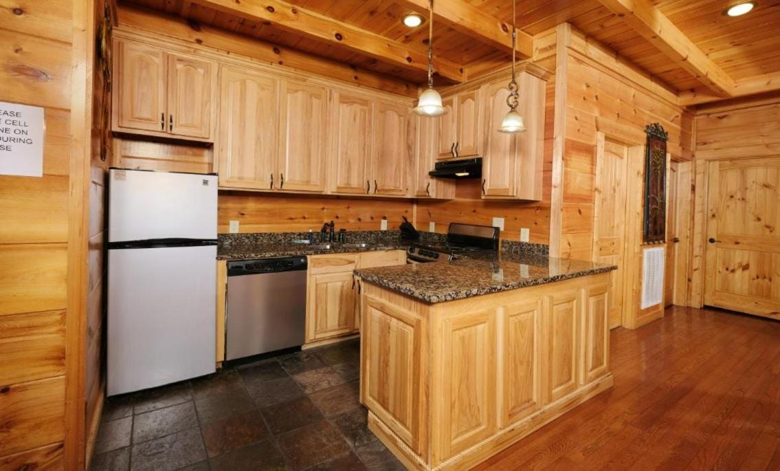 Smoky Vista Lodge Sevierville Bagian luar foto